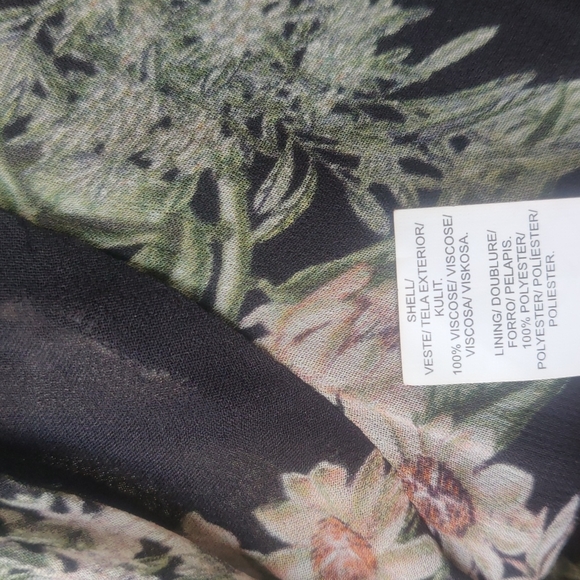 New Lucky brand wrap top - Picture 3 of 4